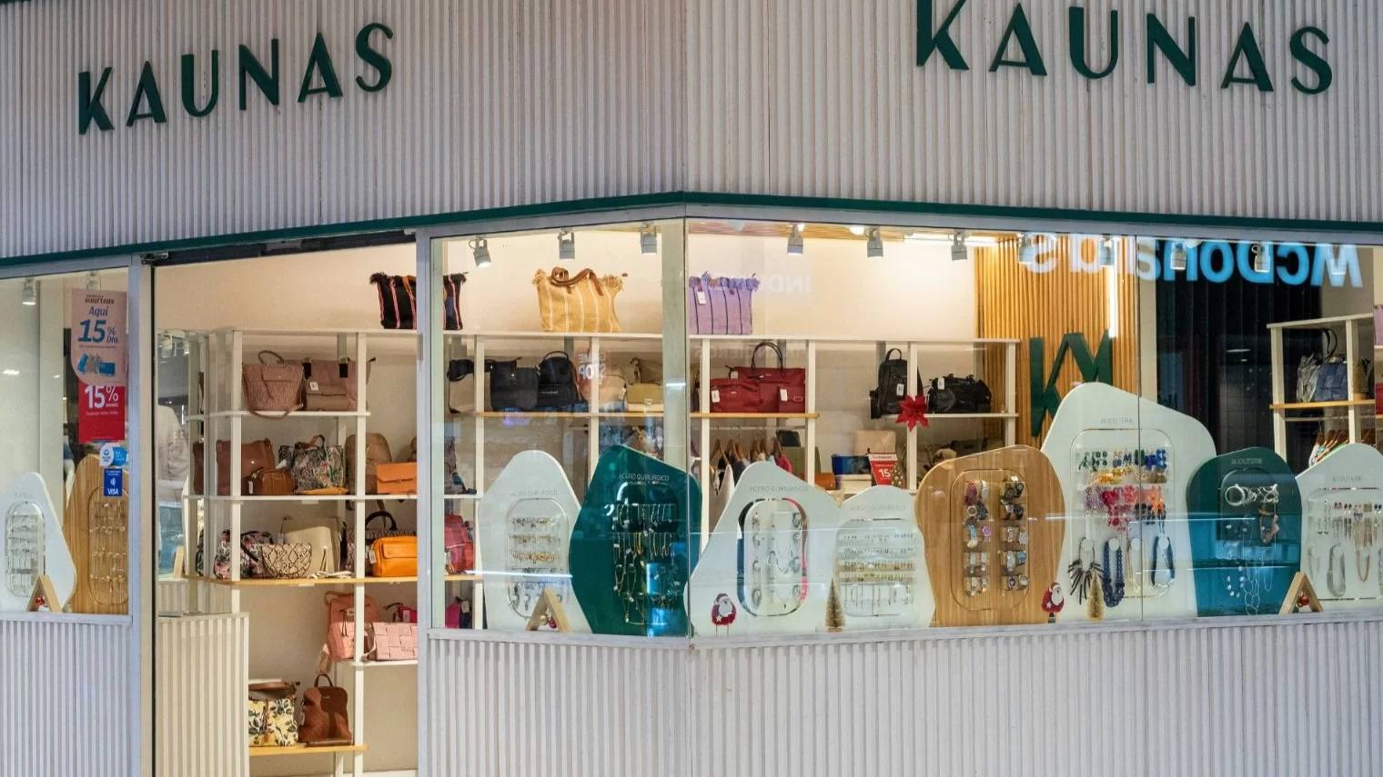 Kaunas abre la primera franquicia de la marca en Uruguay